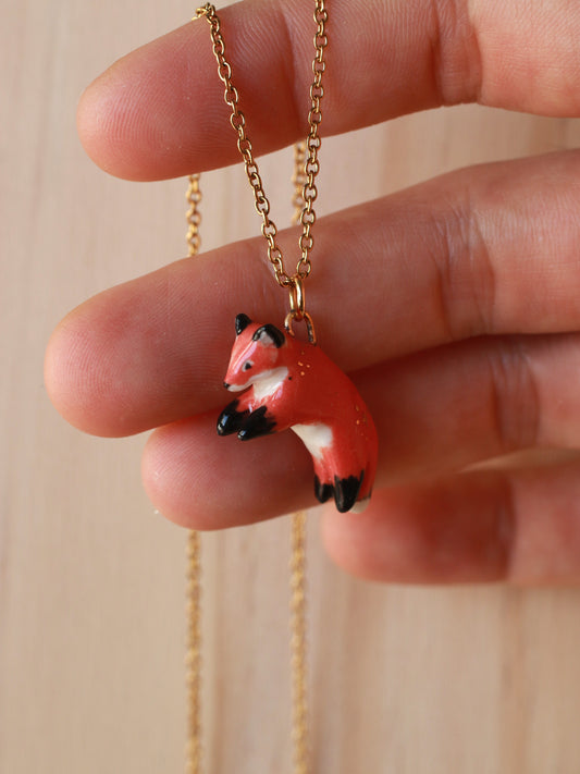 Jumping fox necklace