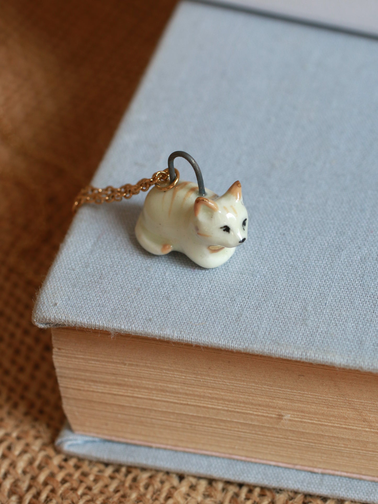 Ceramic cat necklace -22k gold details