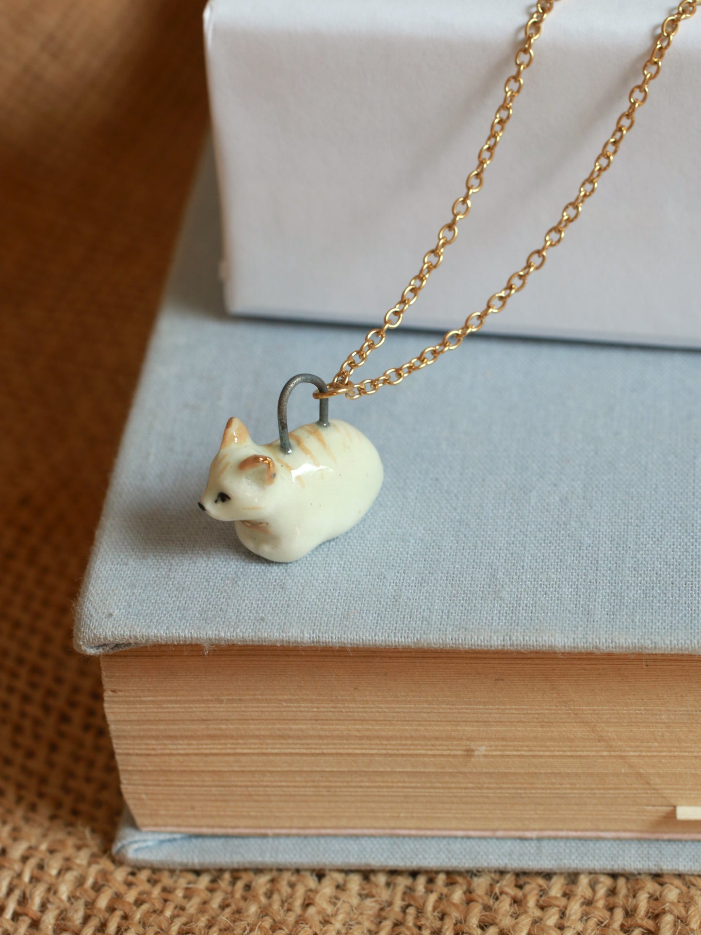 Ceramic cat necklace -22k gold details