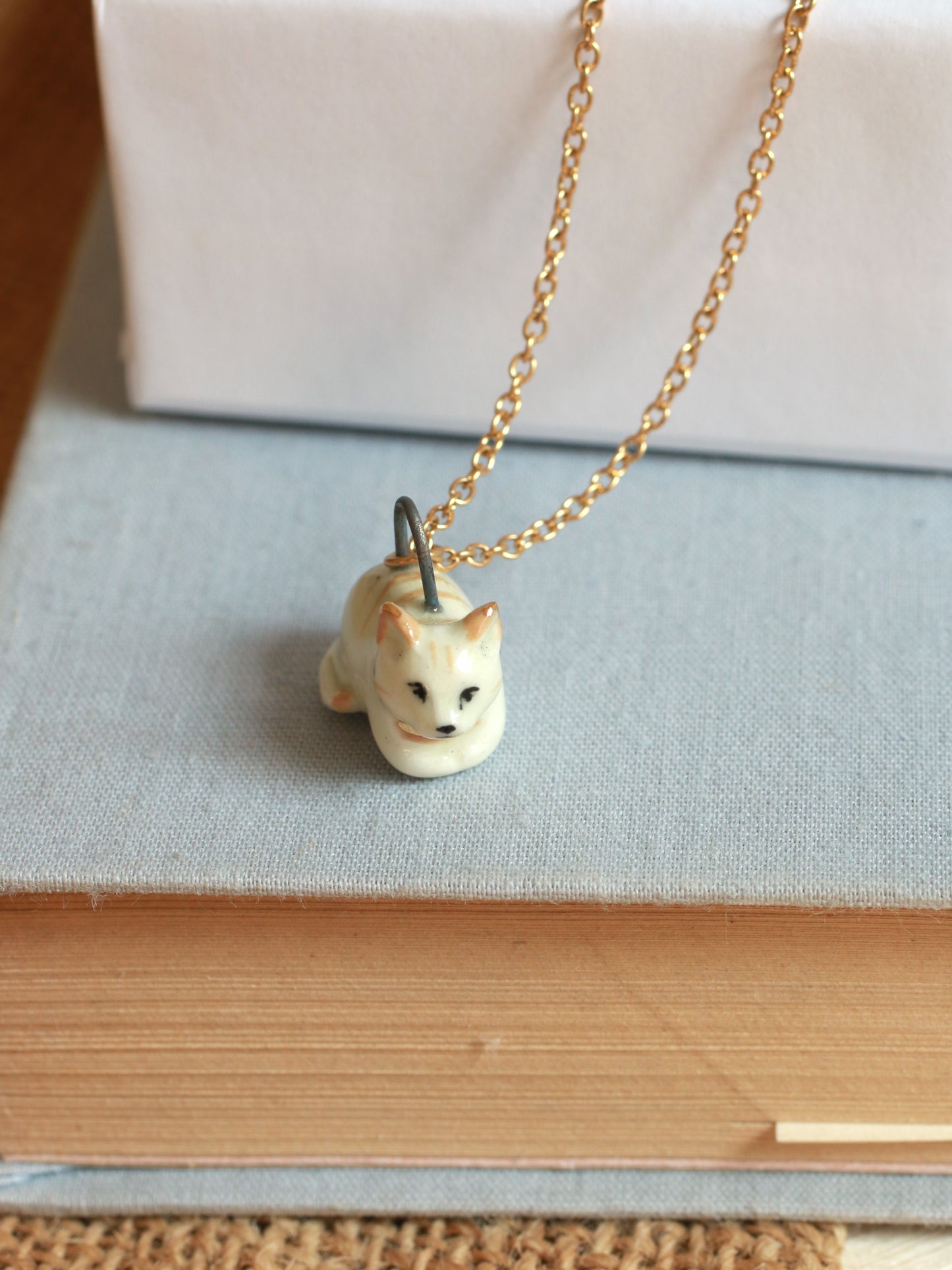 Ceramic cat necklace -22k gold details