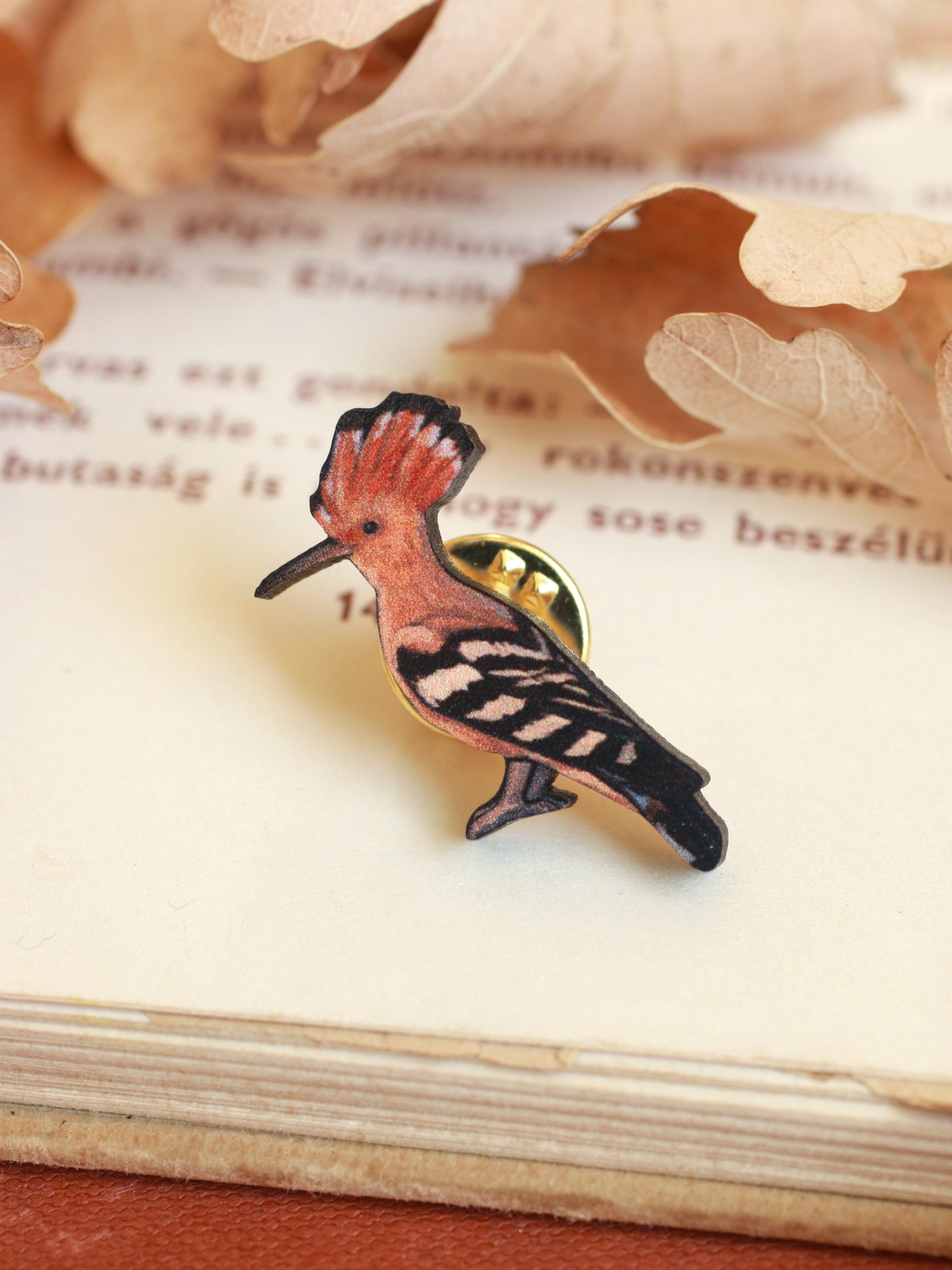 Hoopoe pin - wooden bird brooch