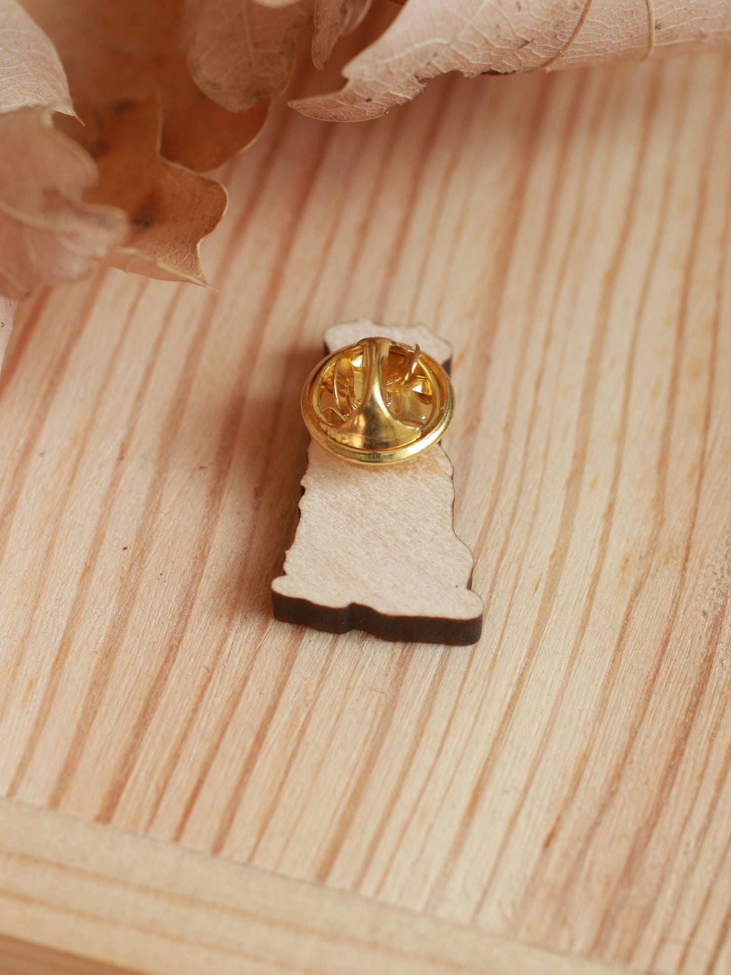 Australian shepherd pin - wooden dog brooch