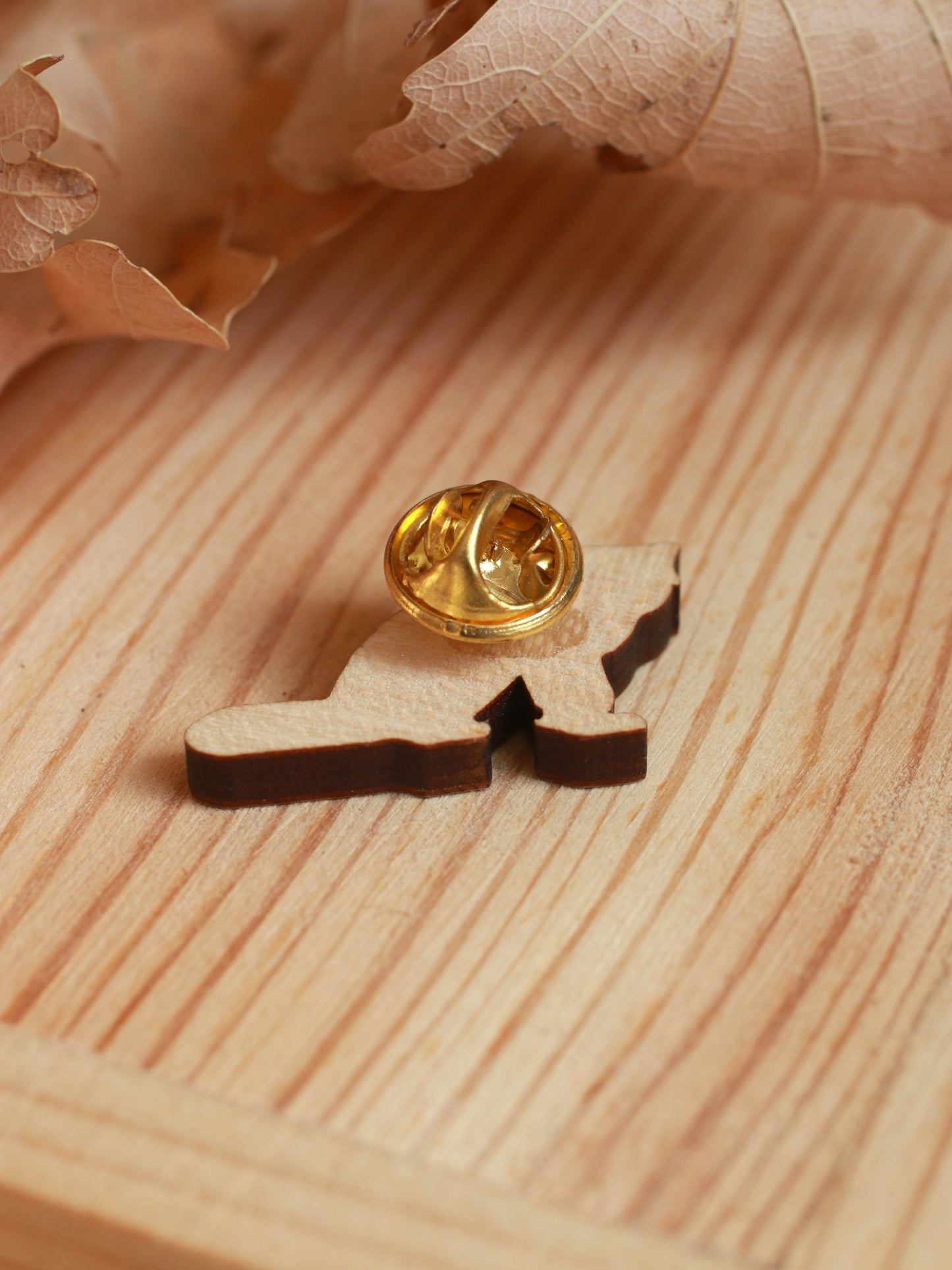 Red panda pin - wooden pin