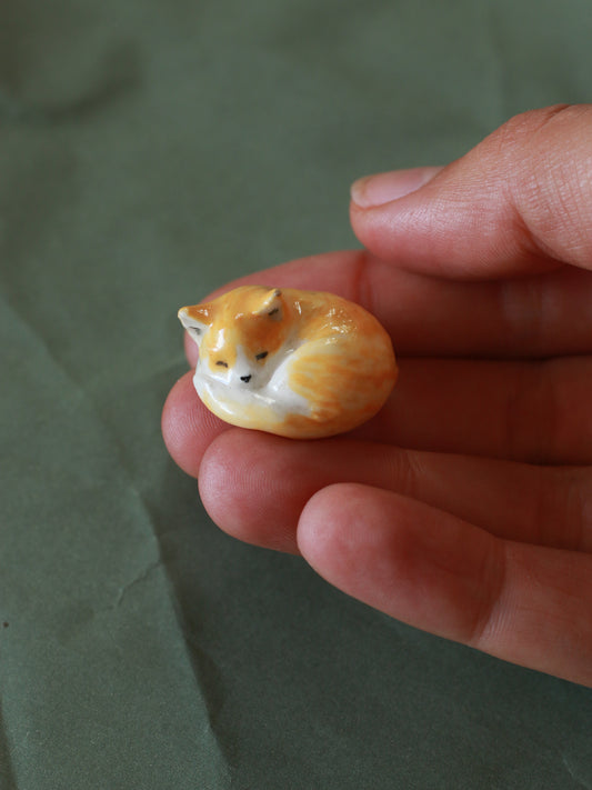 Cat figurine