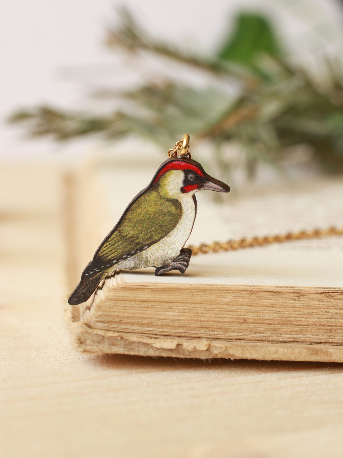 Green woodpecker necklace