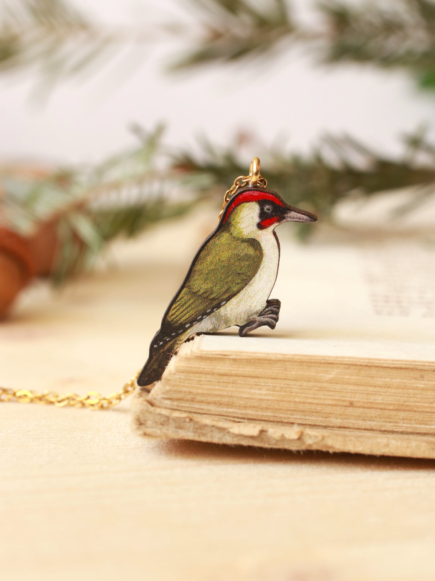 Green woodpecker necklace
