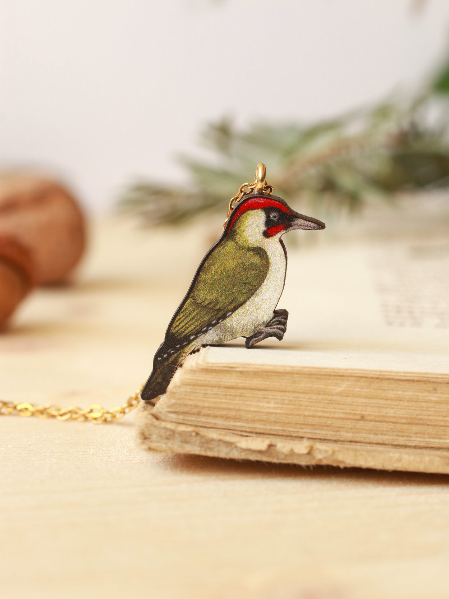 Green woodpecker necklace