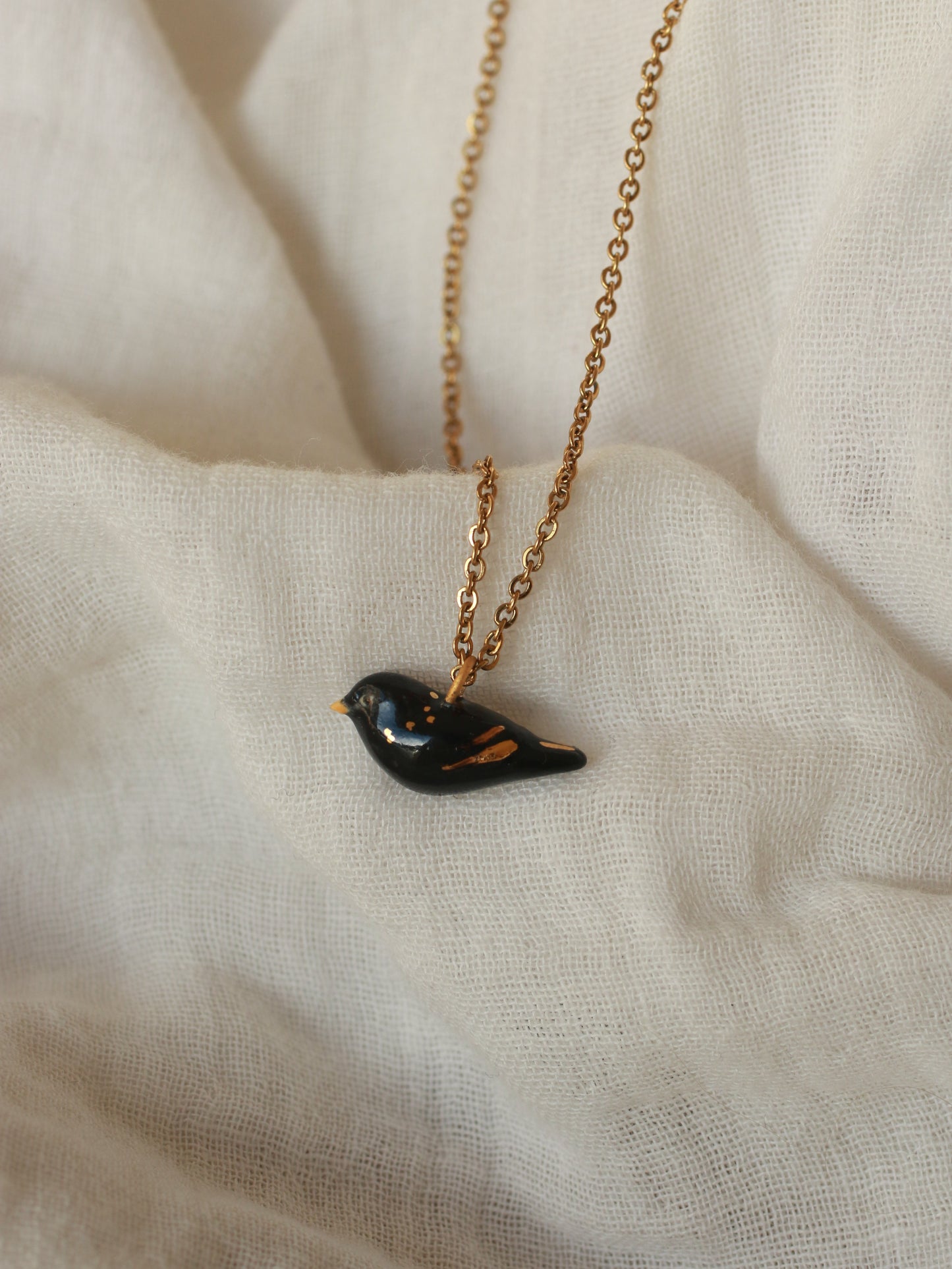 Blackbird necklace