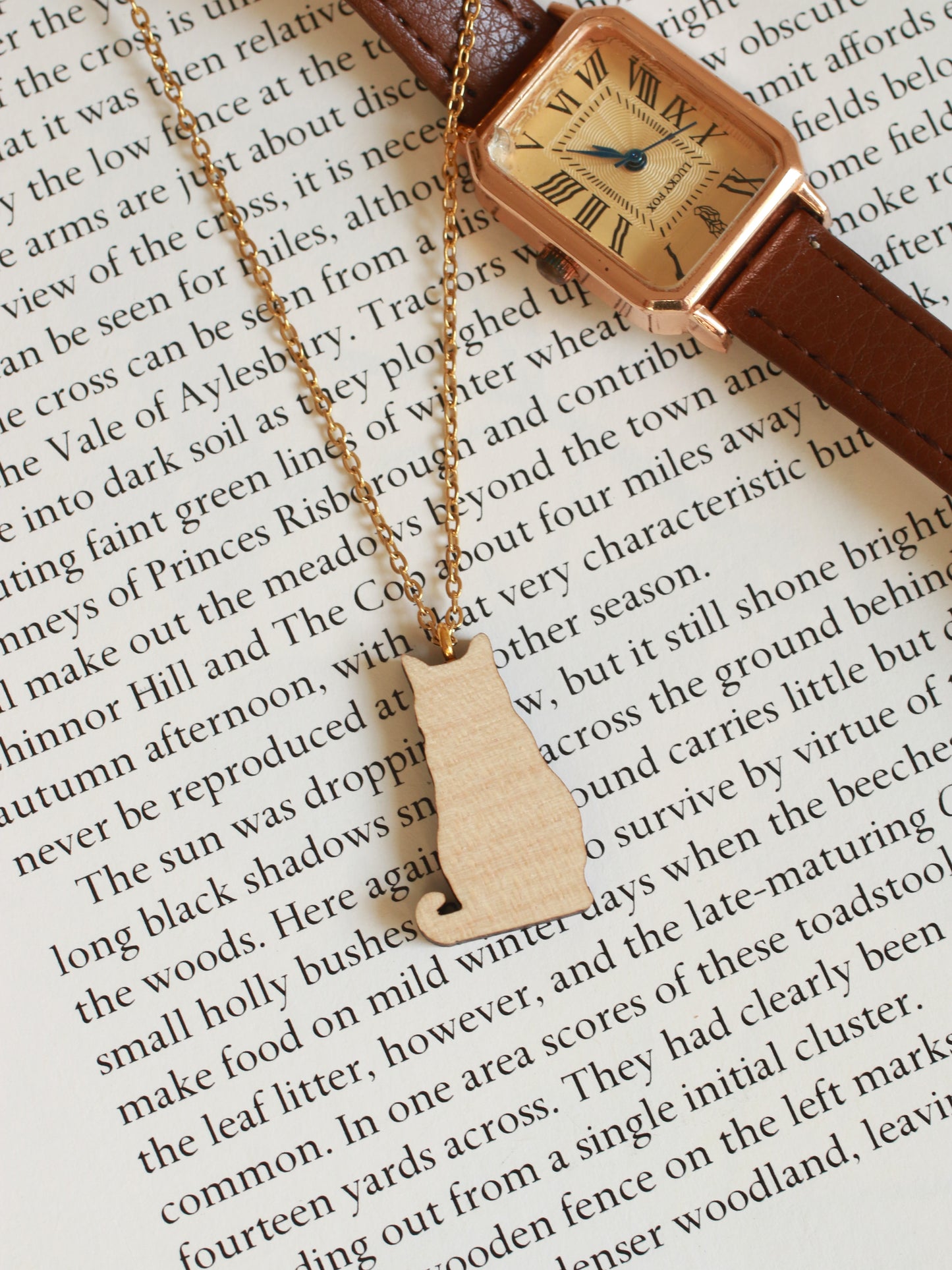 Tabby cat necklace - wooden cat pendant