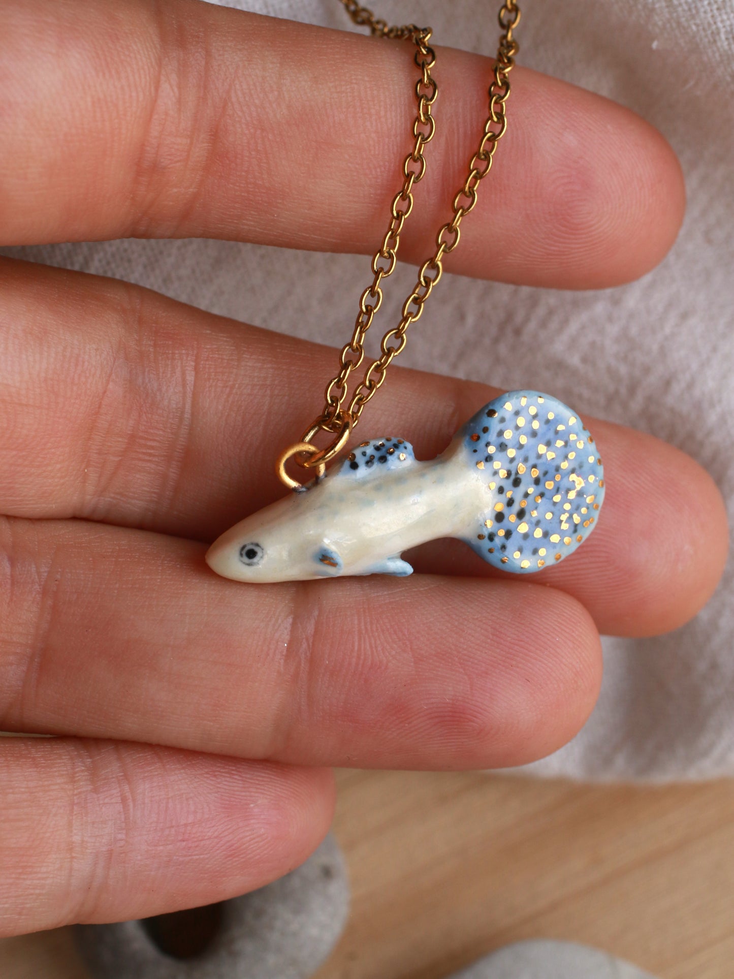 Guppy necklace