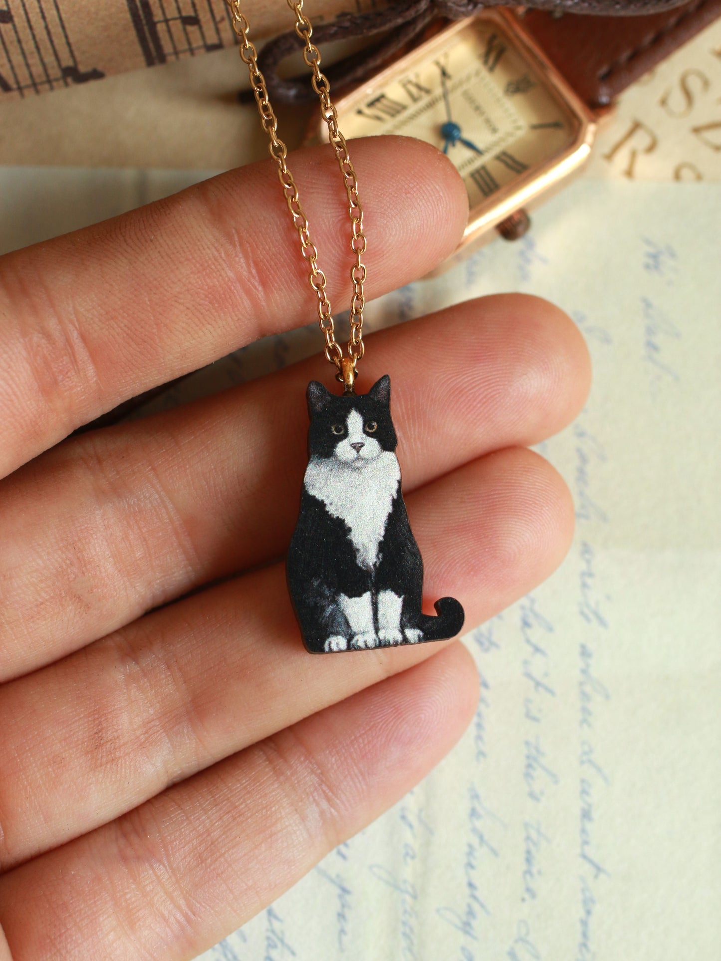 Tuxedo cat necklace