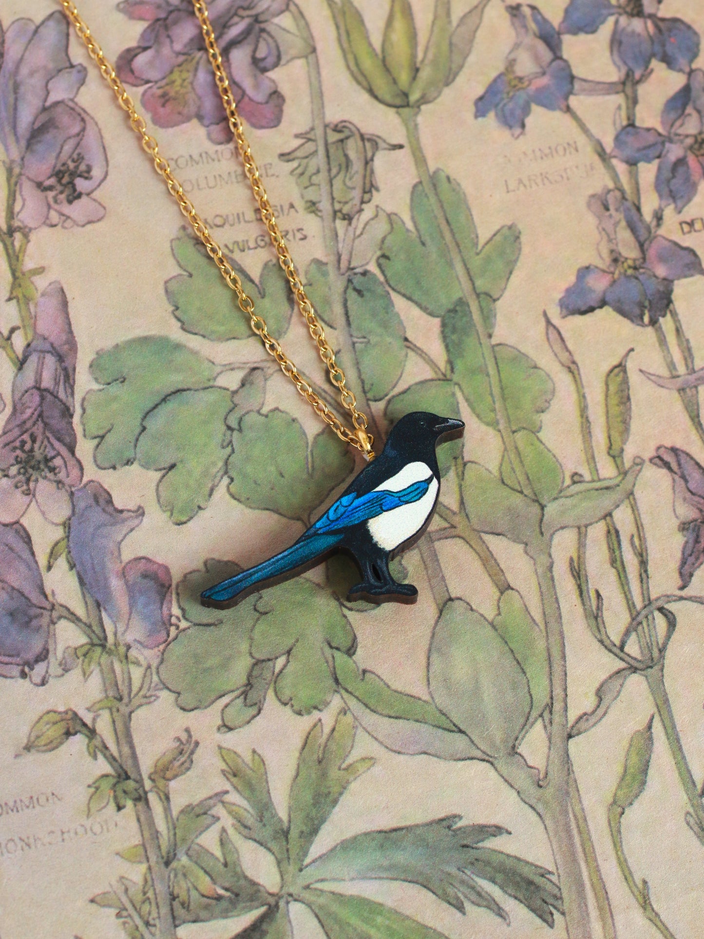 Magpie necklace - wooden bird pendant