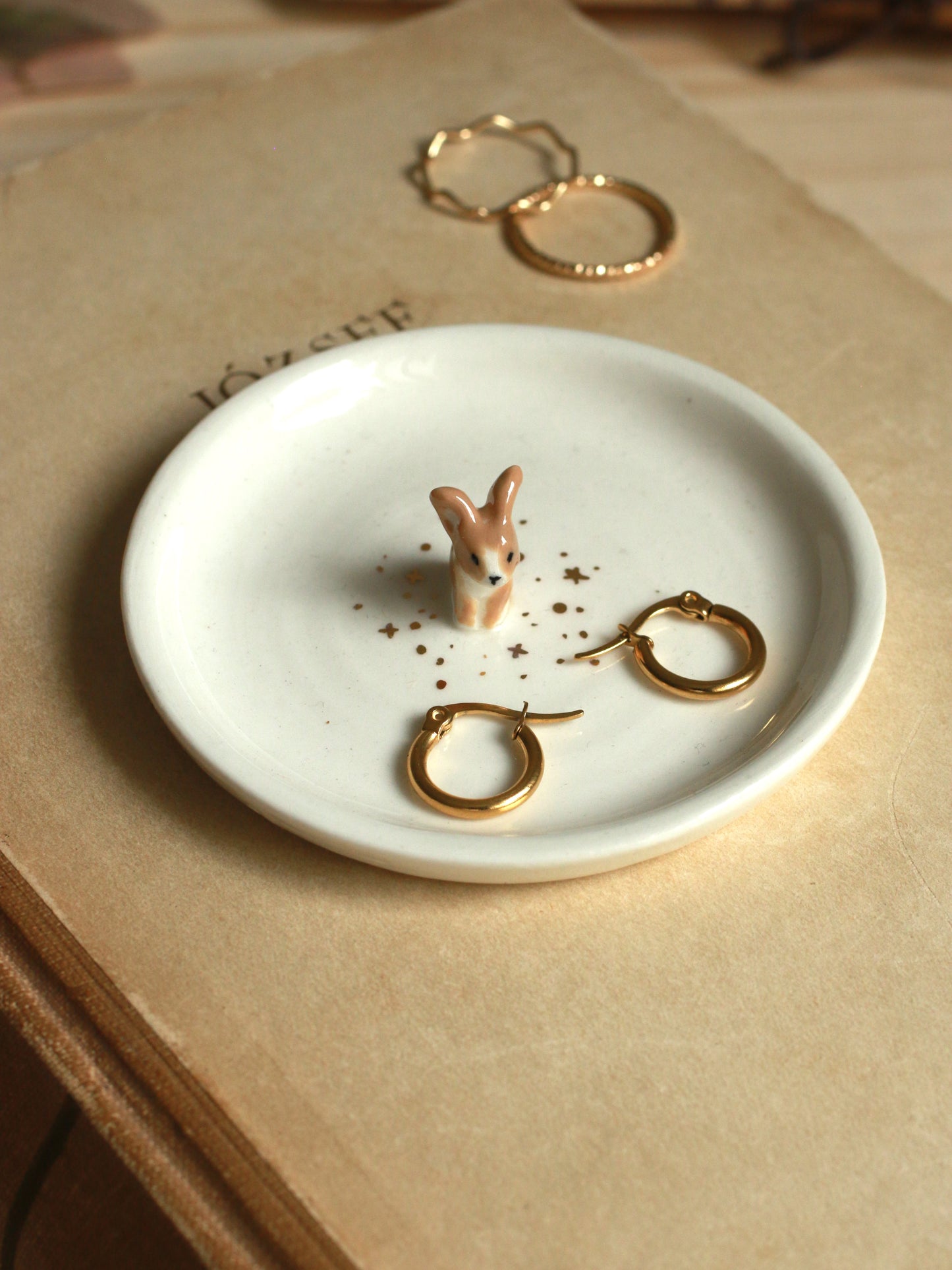 Bunny Ring Dish - Porcelain jewelry dish