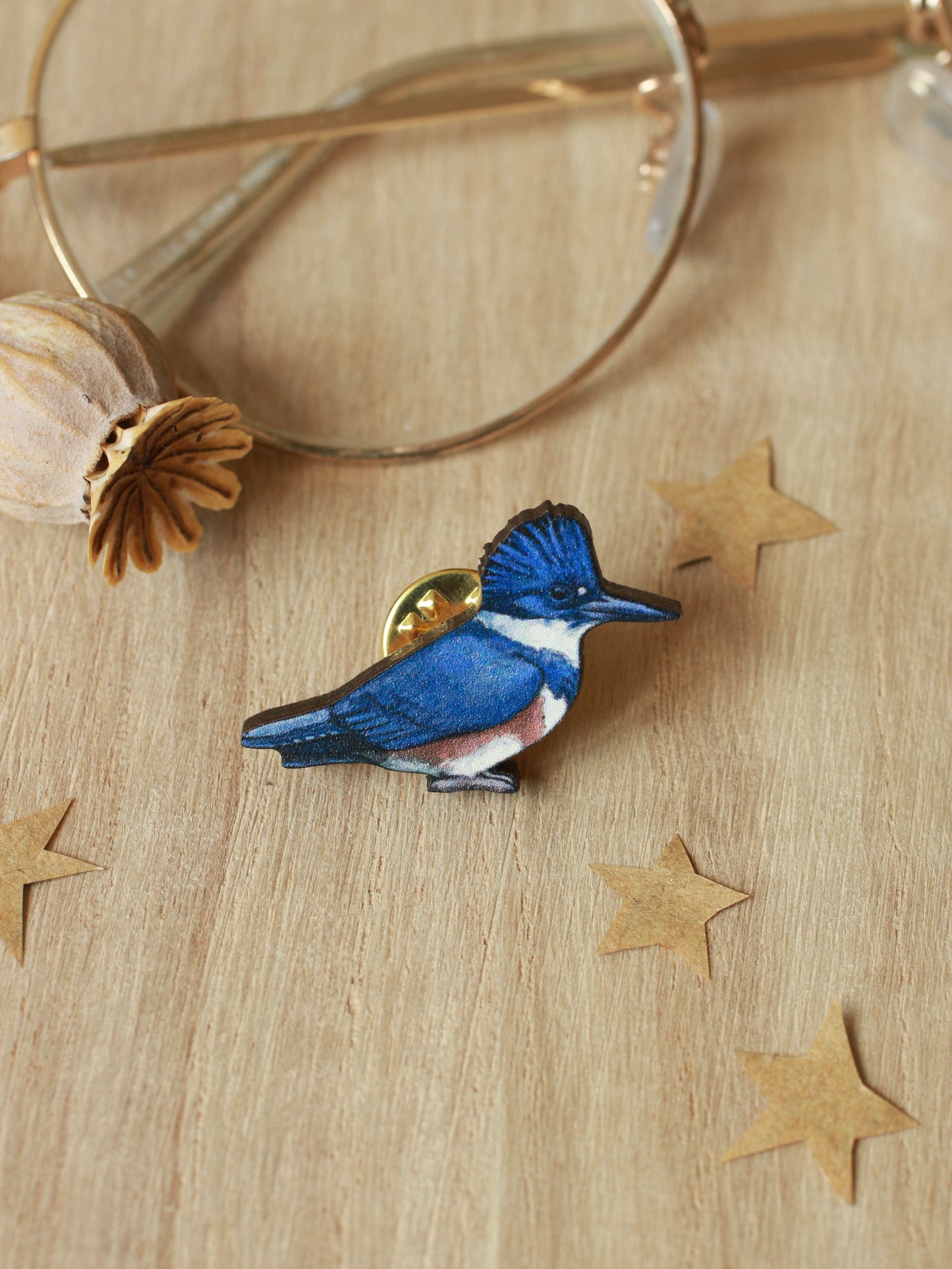 Belted kingfisher pin