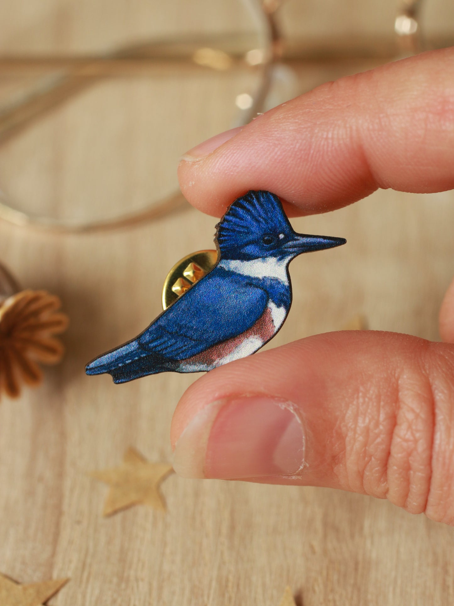 Belted kingfisher pin