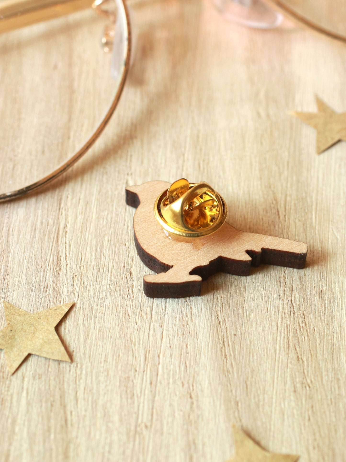 American Robin pin - wooden bird brooch
