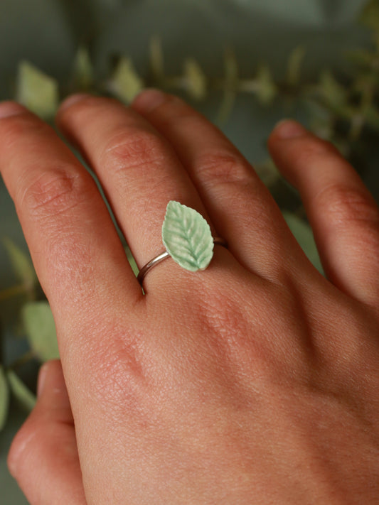 Leaf ring