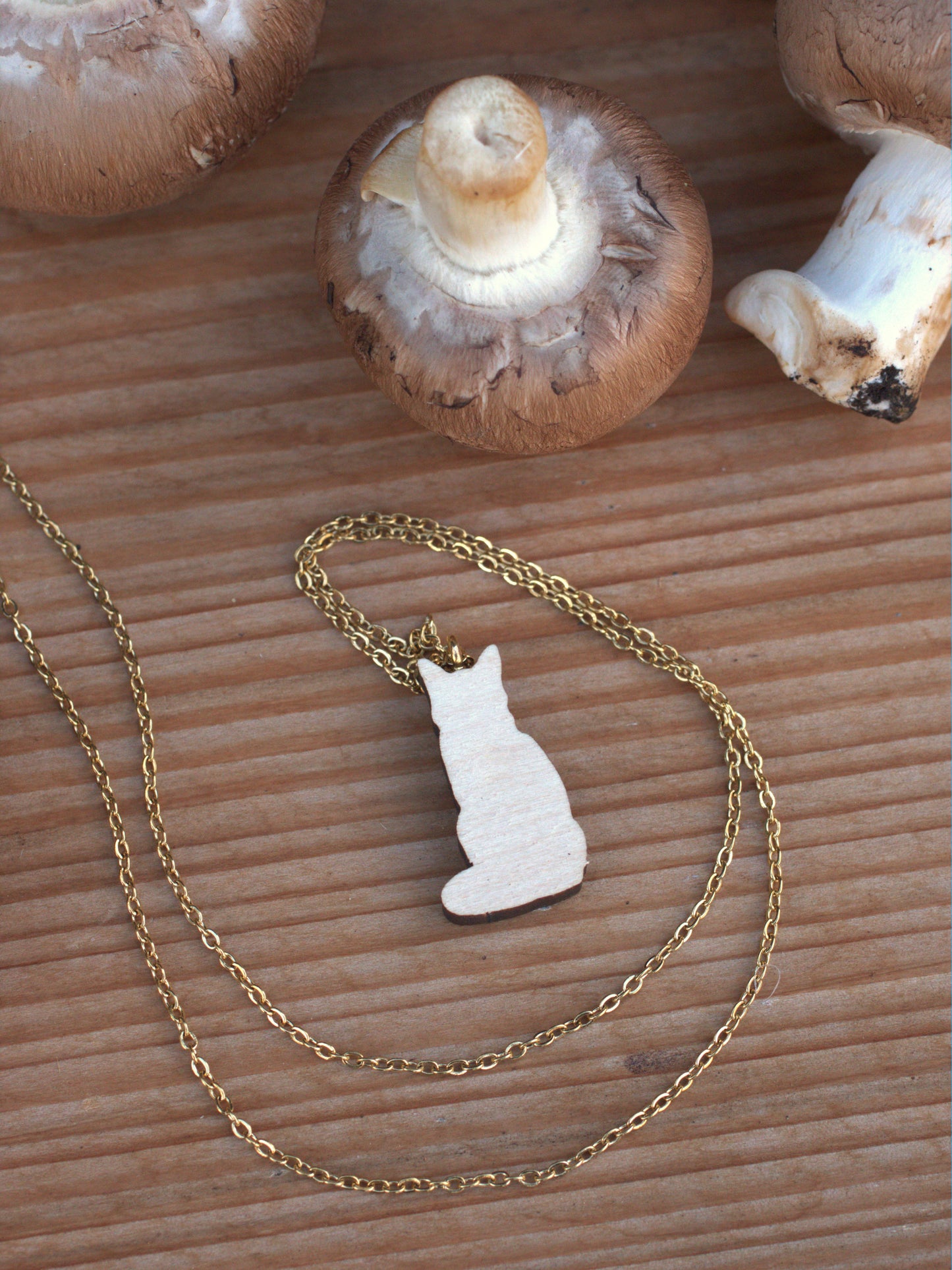 Black cat necklace