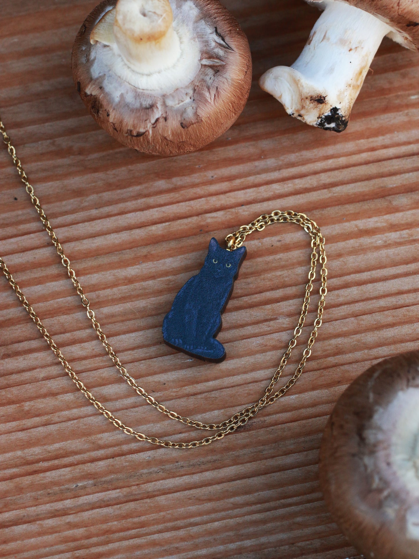 Black cat necklace