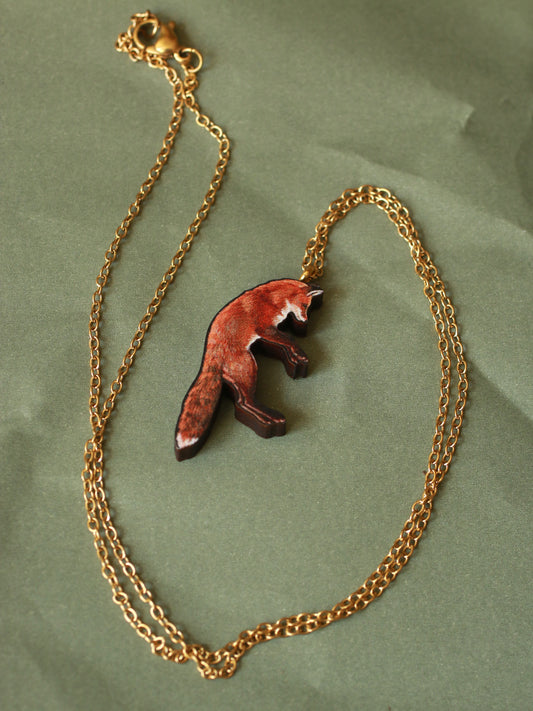 Jumping fox necklace