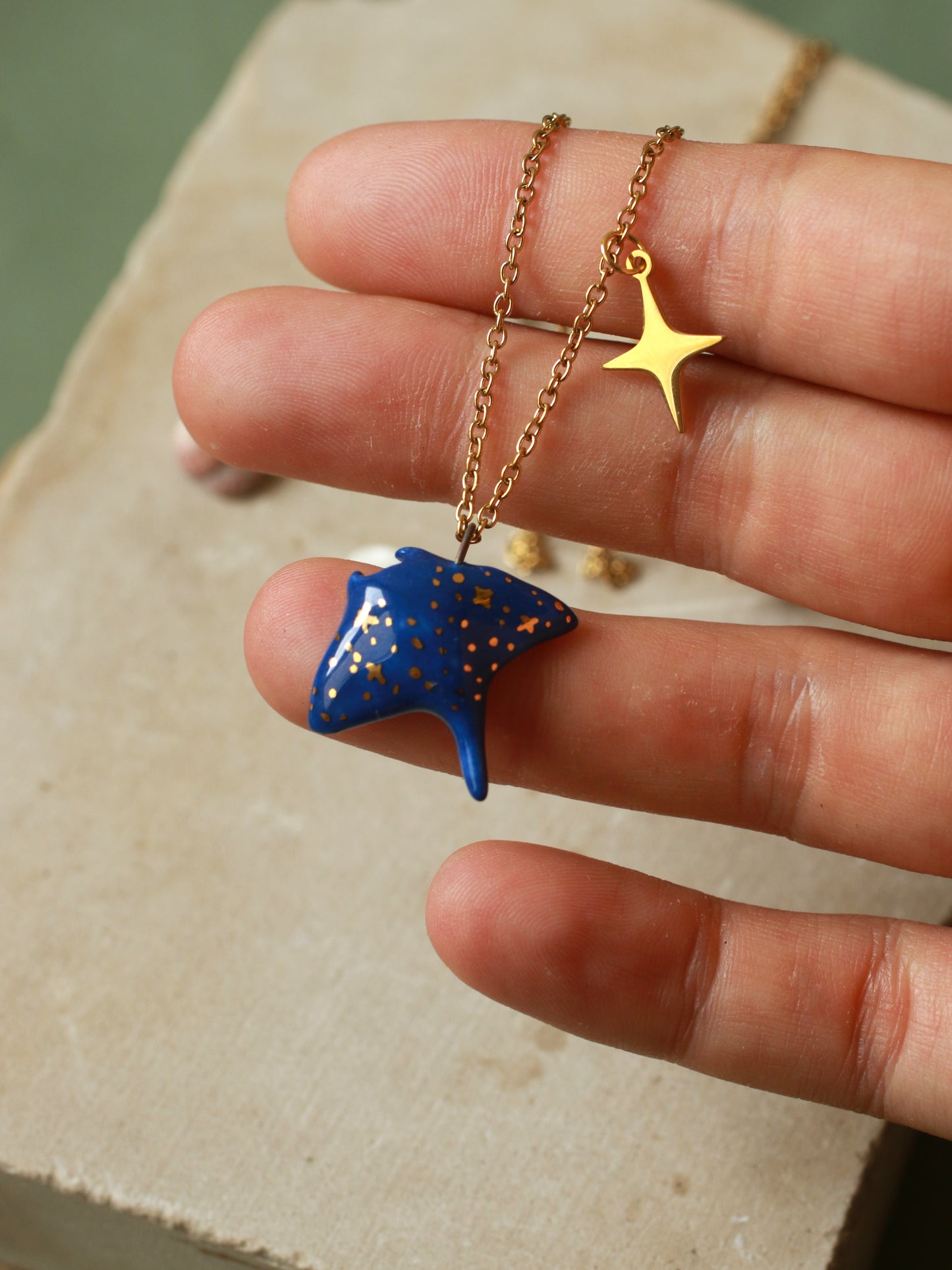 Dark blue Manta ray necklace