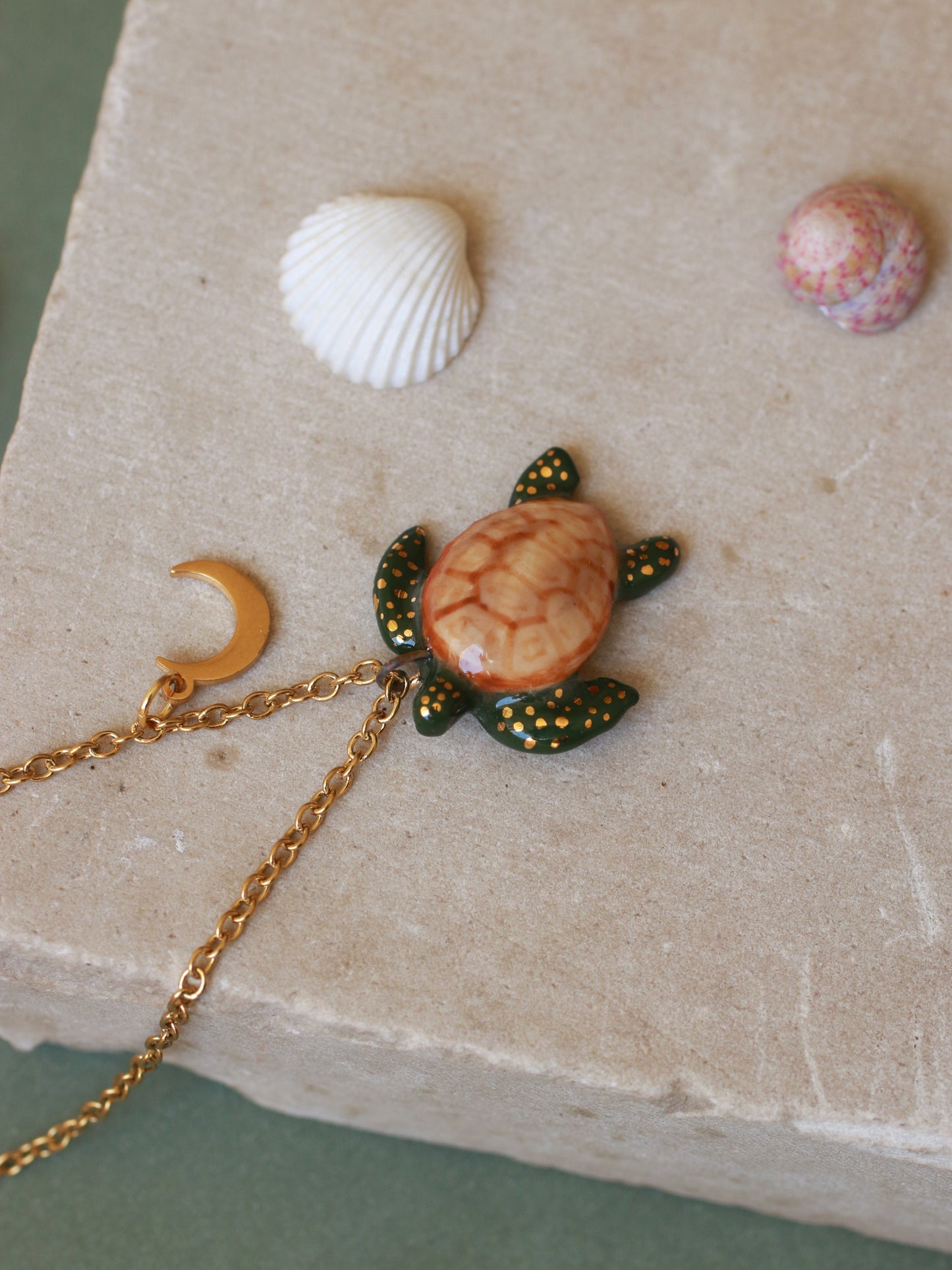 Dark green sea turtle necklace