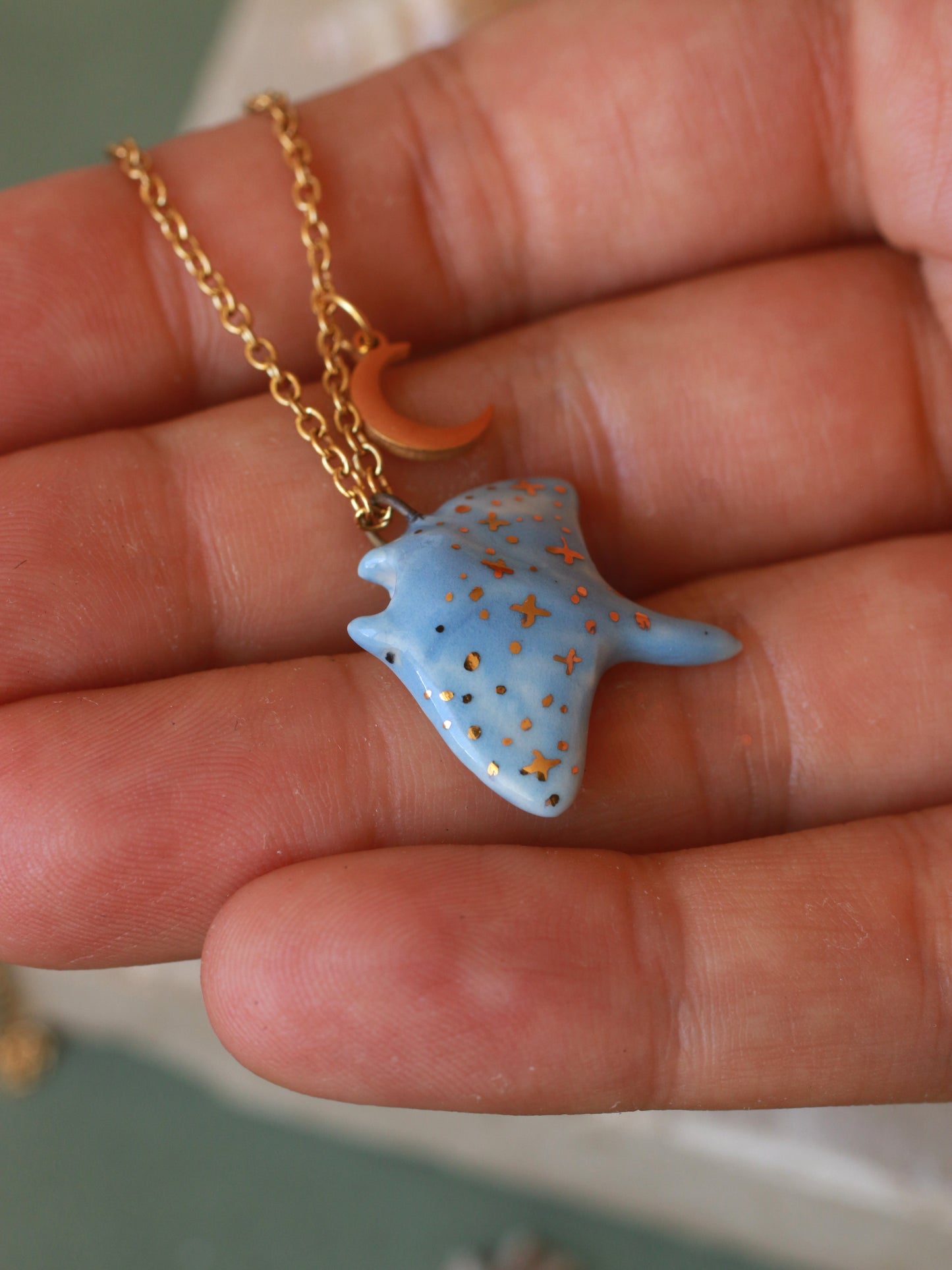 Manta ray necklace