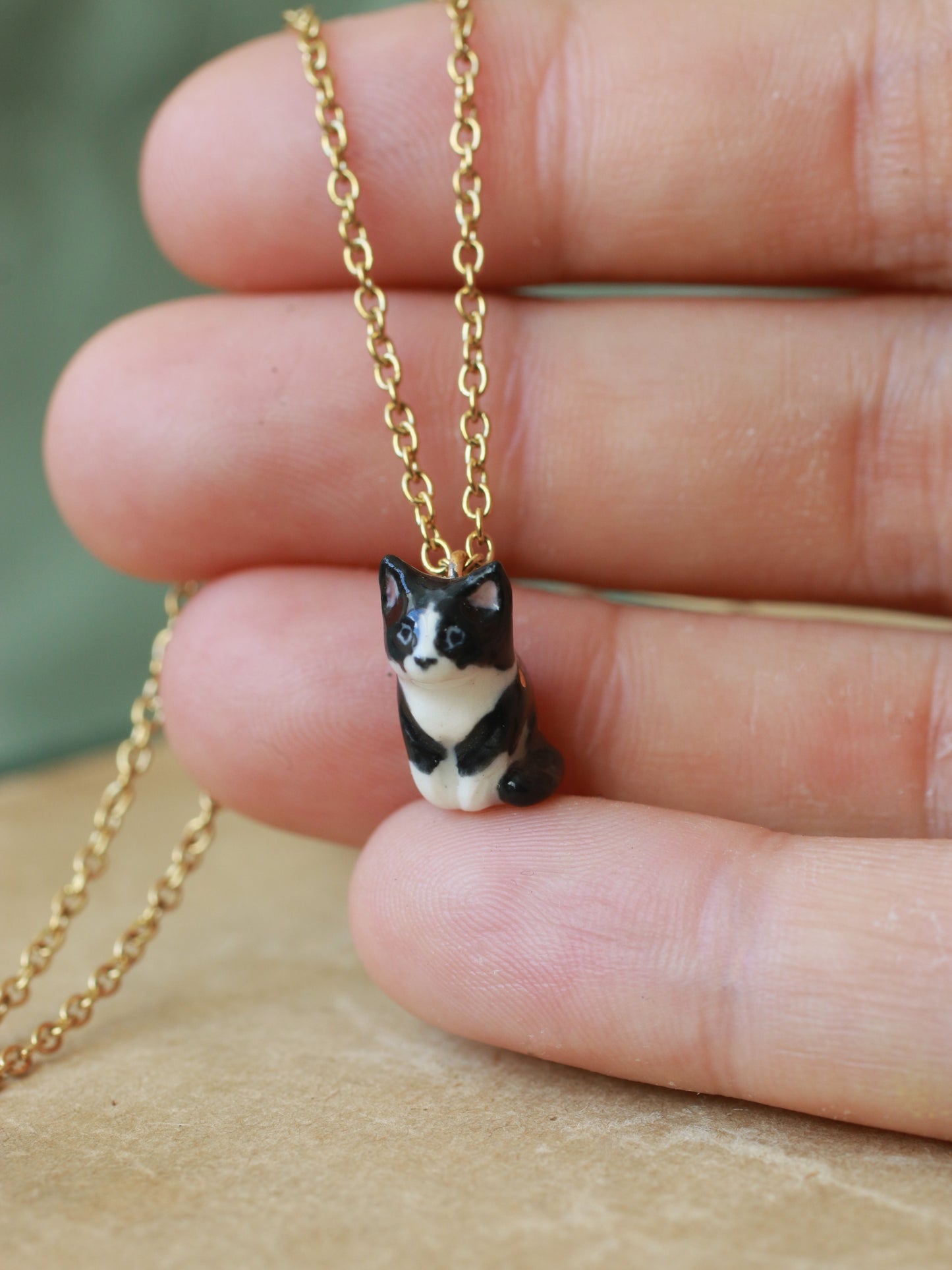 Tuxedo cat necklace