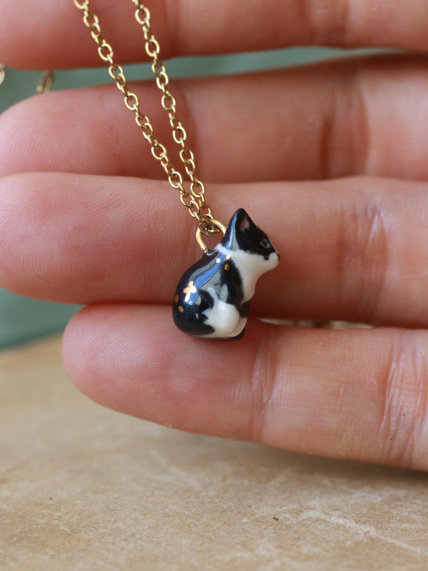 Tuxedo cat necklace
