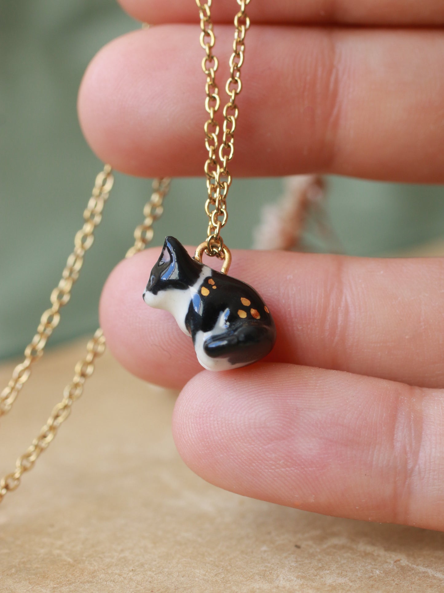 Tuxedo cat necklace