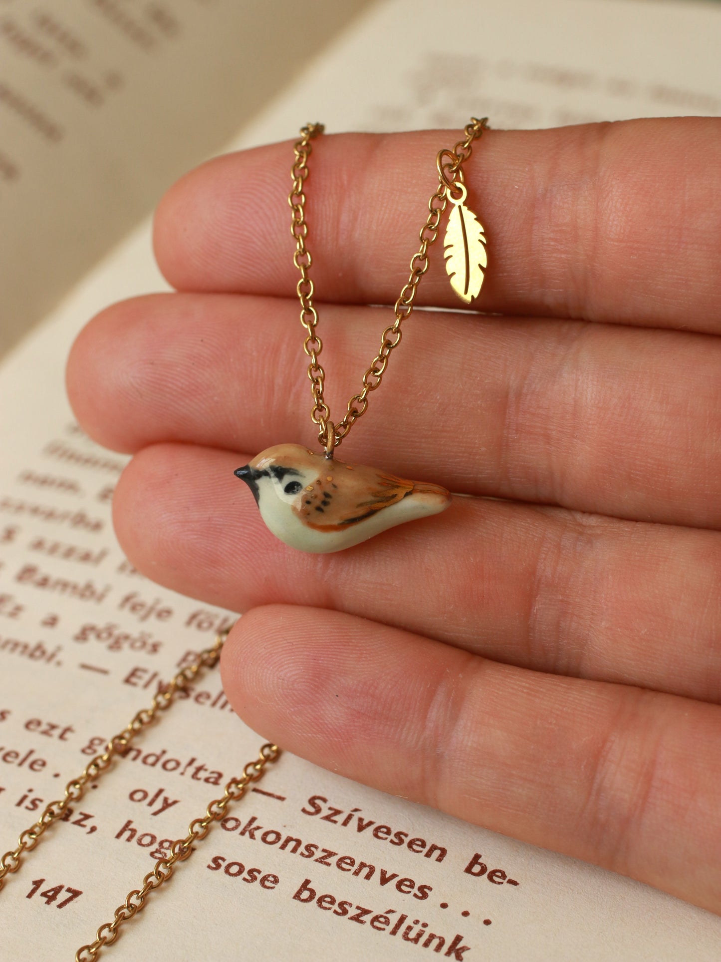 Sparrow necklace