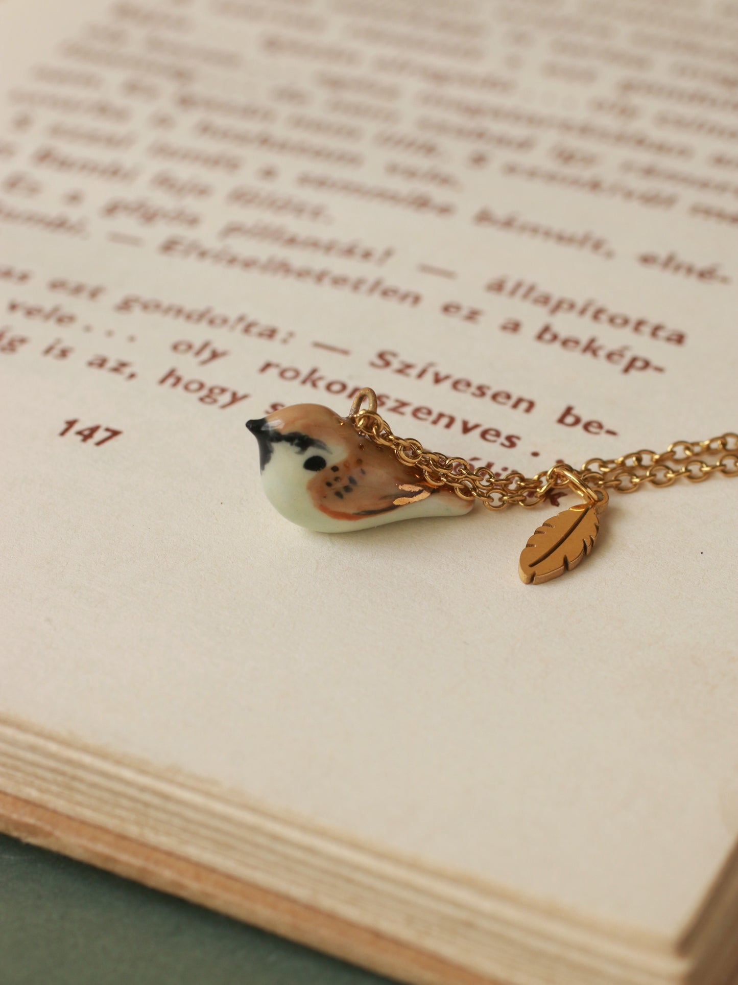 Sparrow necklace