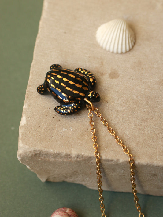 Black sea turtle necklace