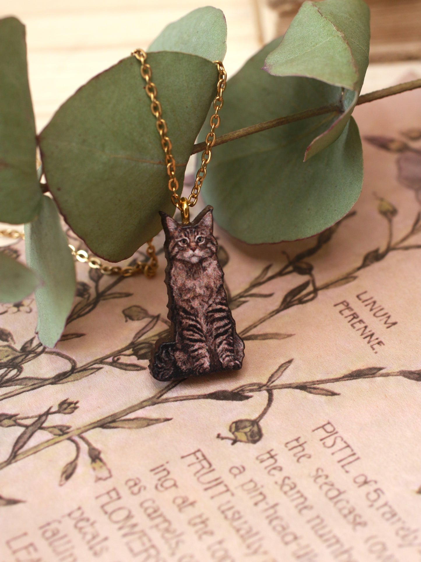 Maine coon cat necklace