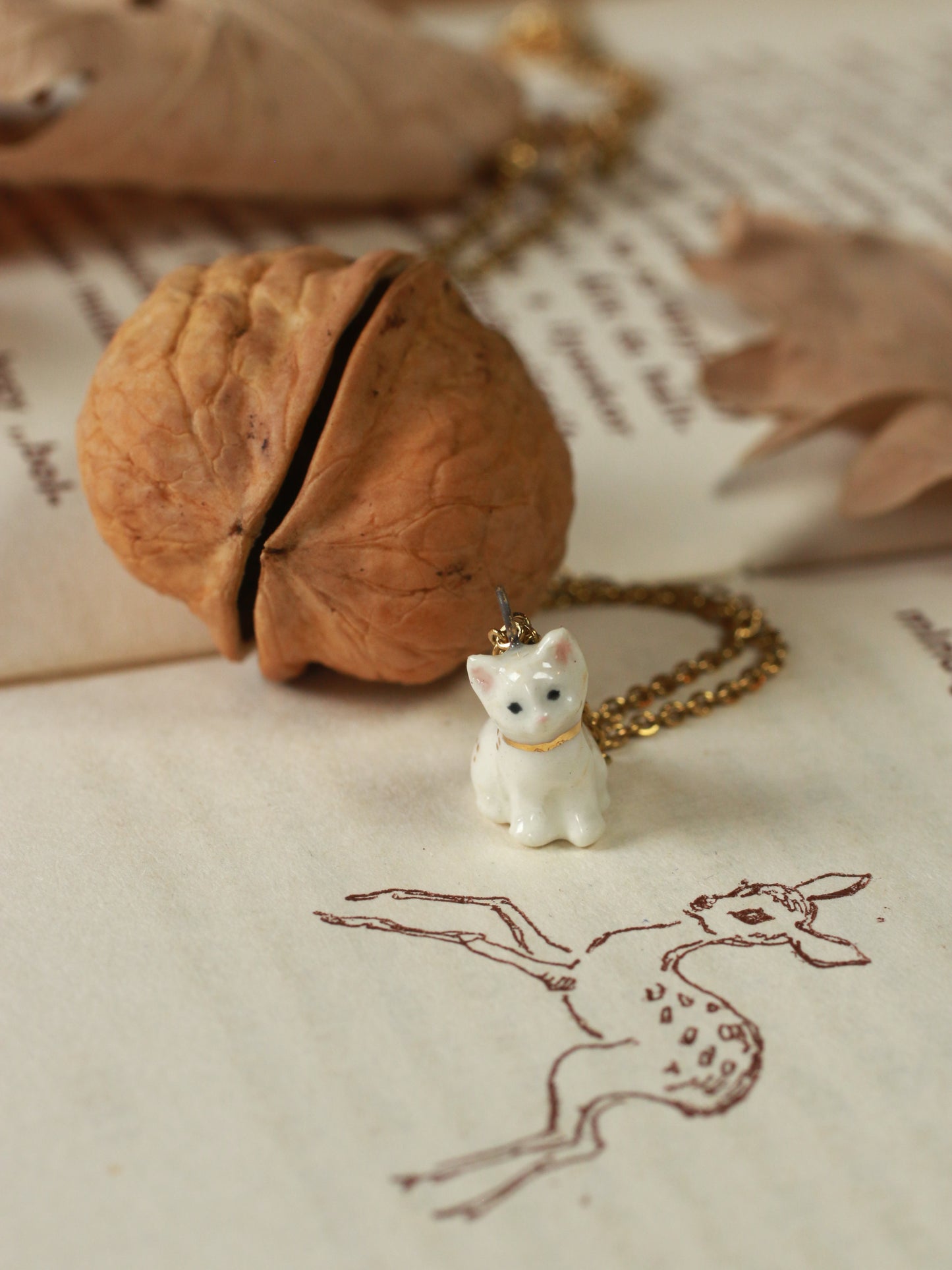 Kitten necklace in a walnut box