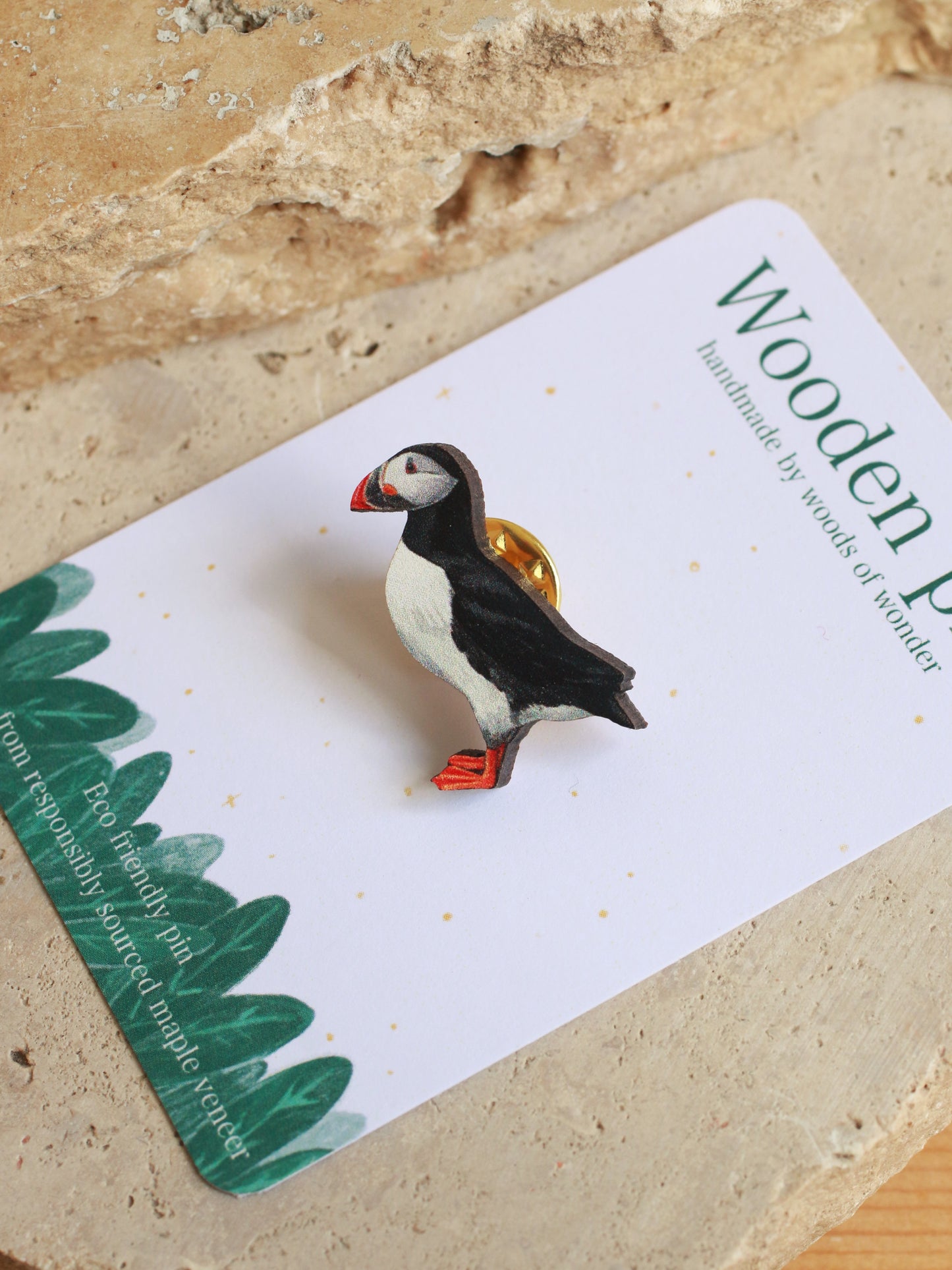 Puffin pin - wooden bird pin