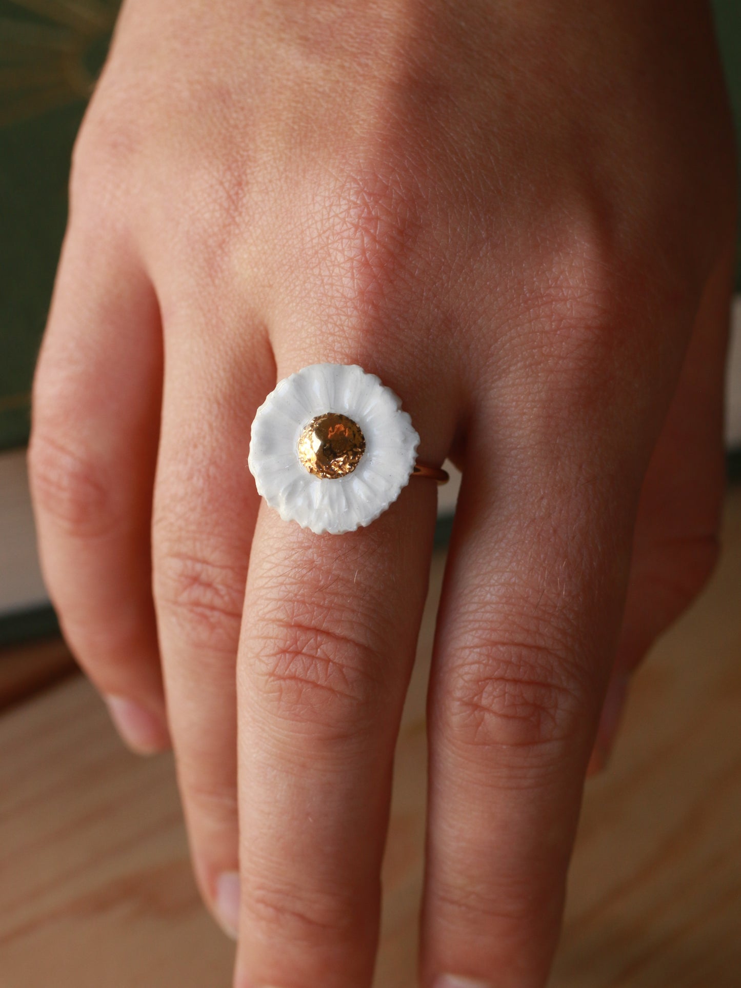 Daisy ring