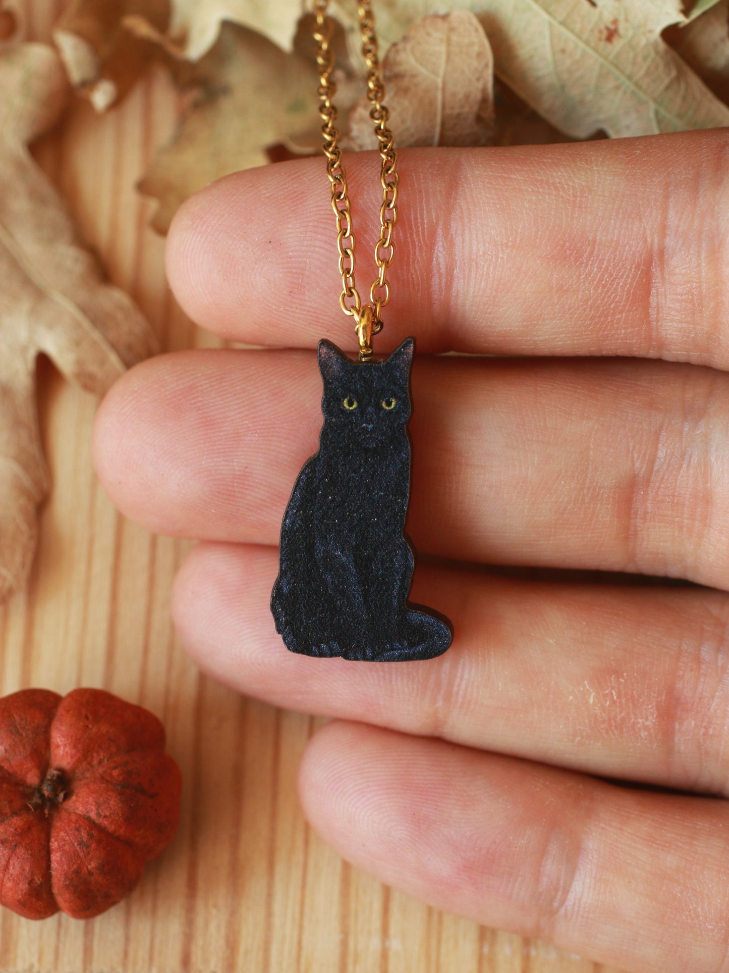 Black cat necklace