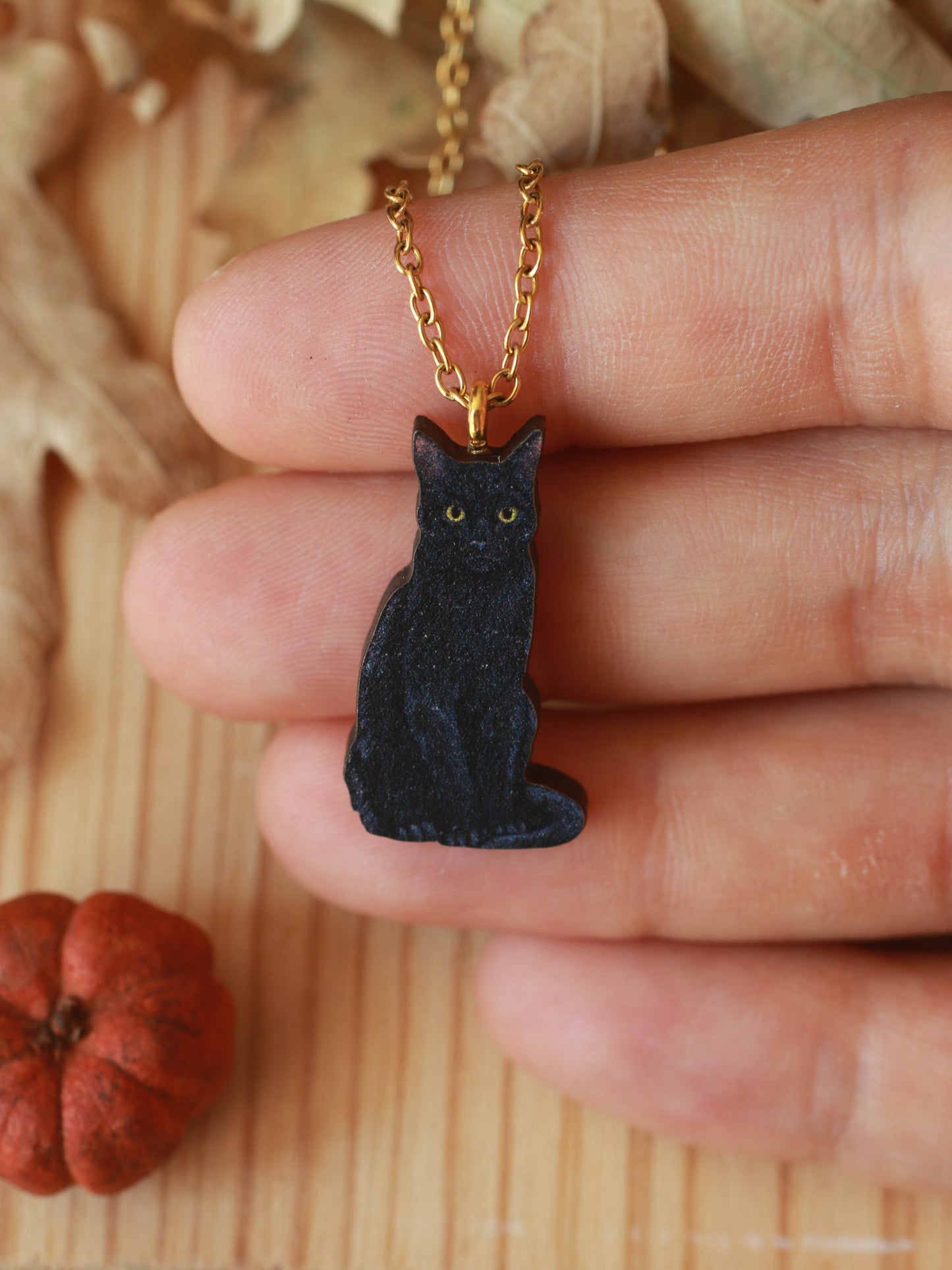 Black cat necklace