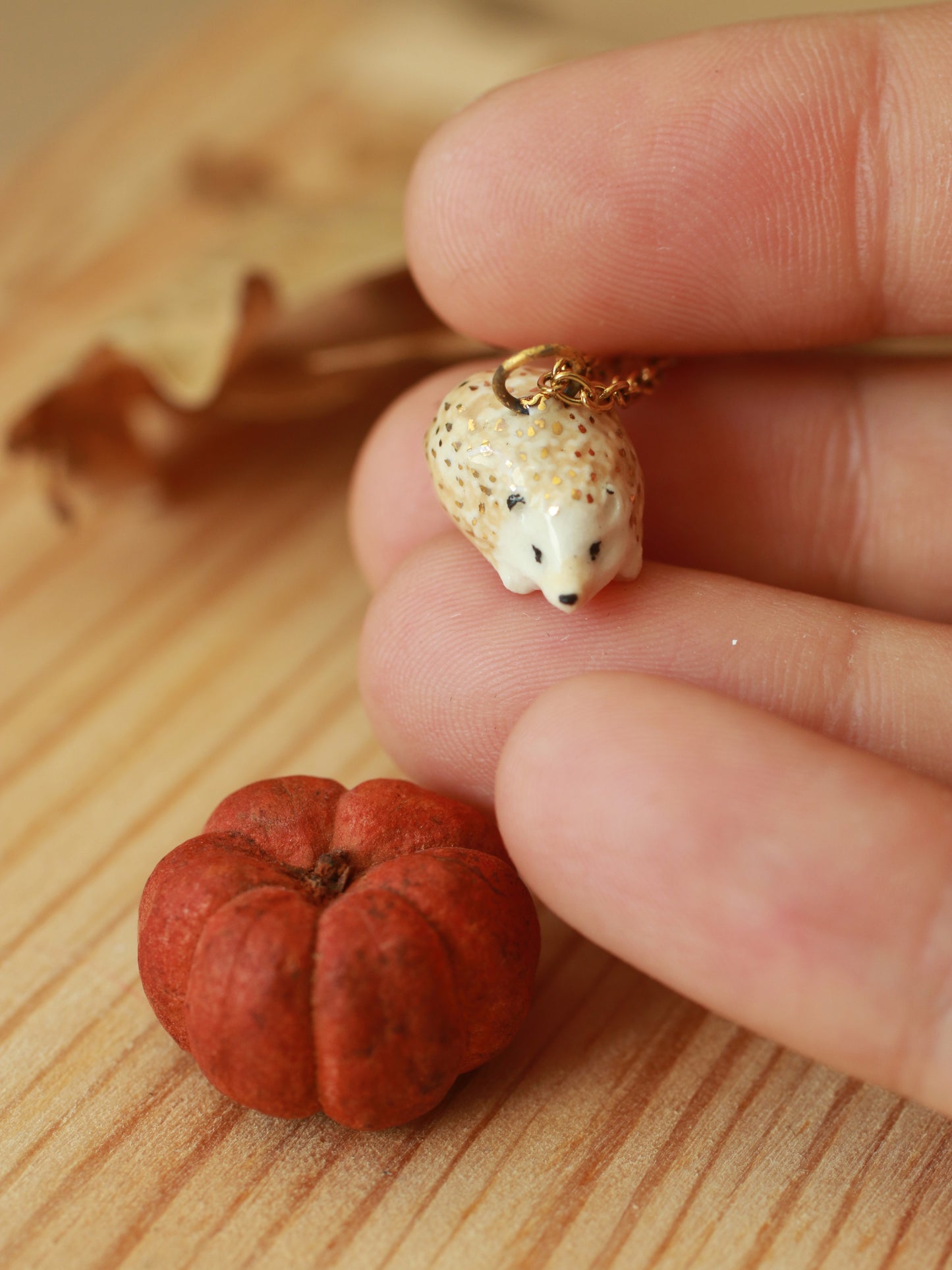 Hedgehog necklace - 22k gold details