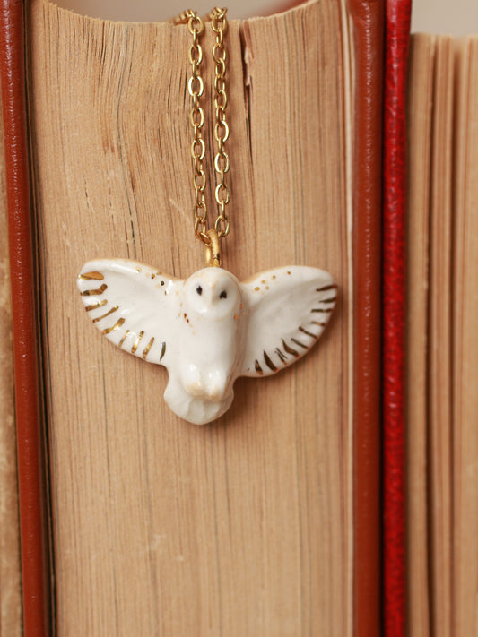 Barn owl necklace - 22k gold details