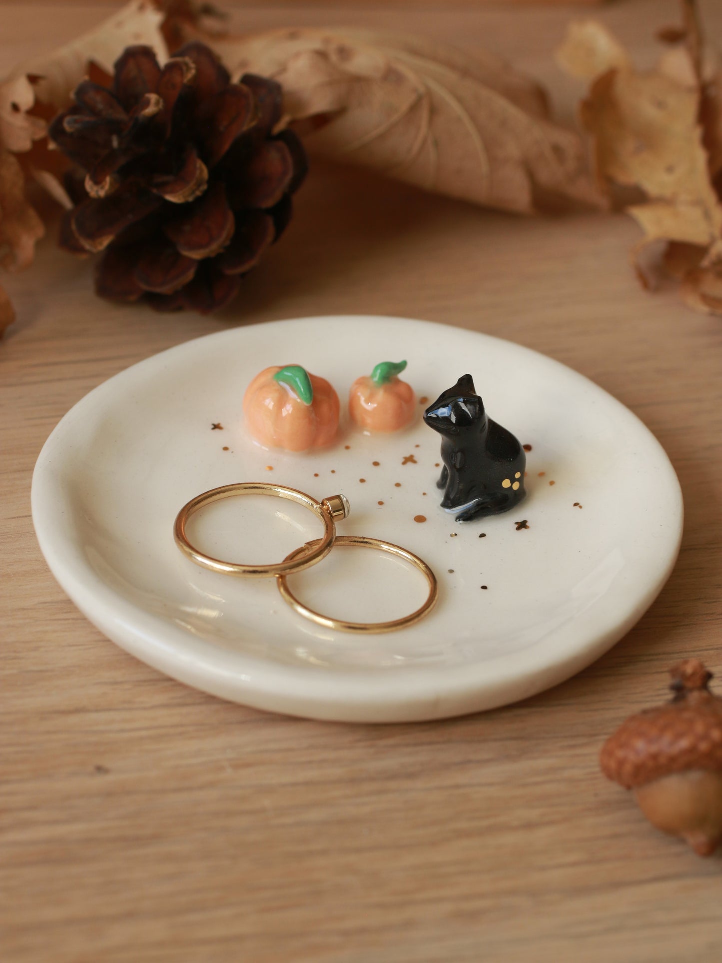 Black cat with pumpkins Ring Dish - Porcelain jewelry dish