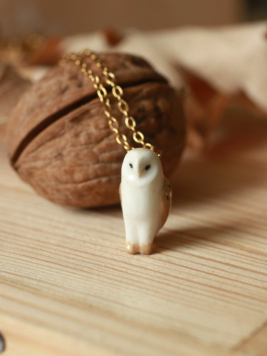 Barn owl necklace in a nutshell box - gold details