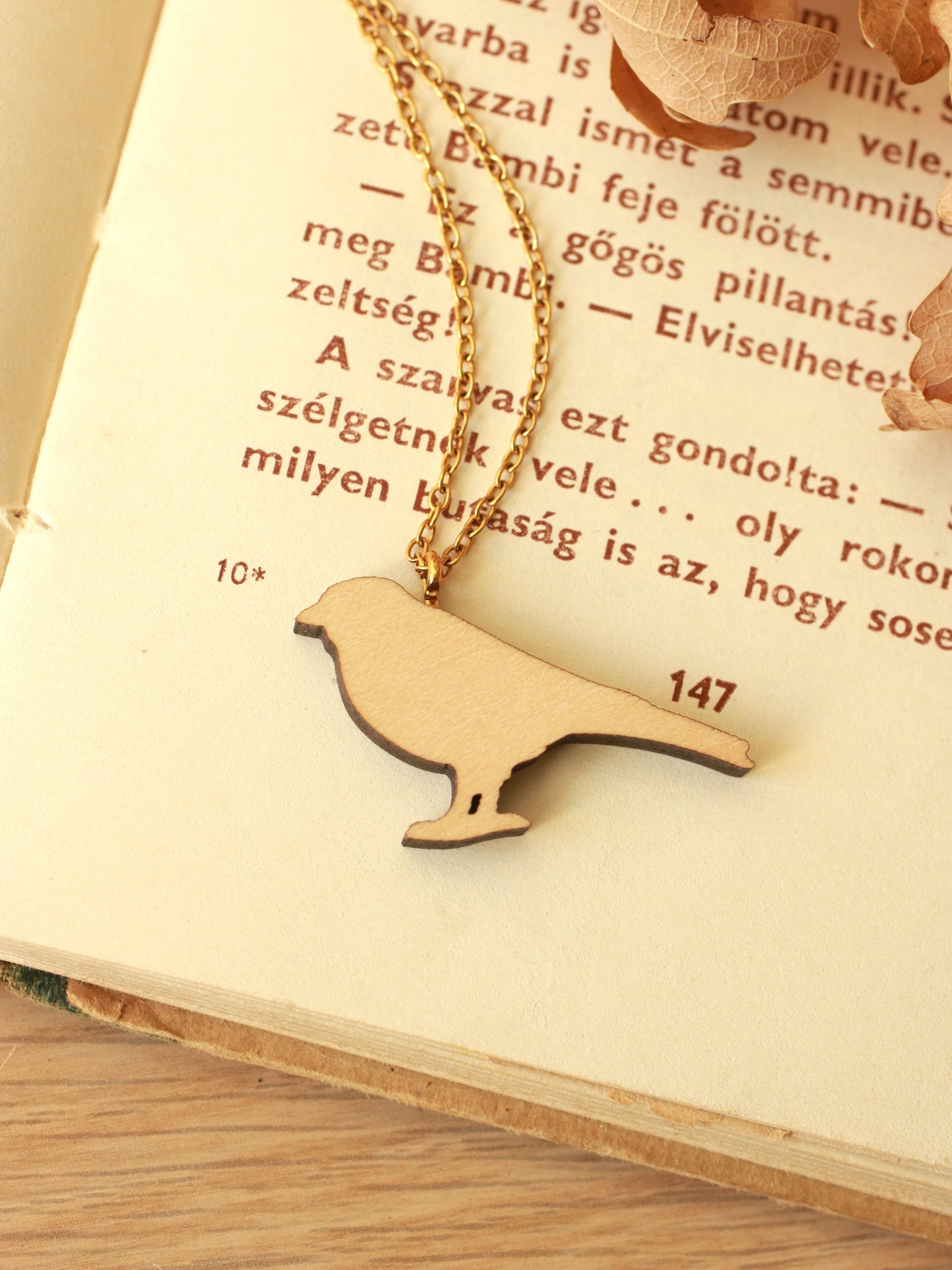 Chaffinch necklace