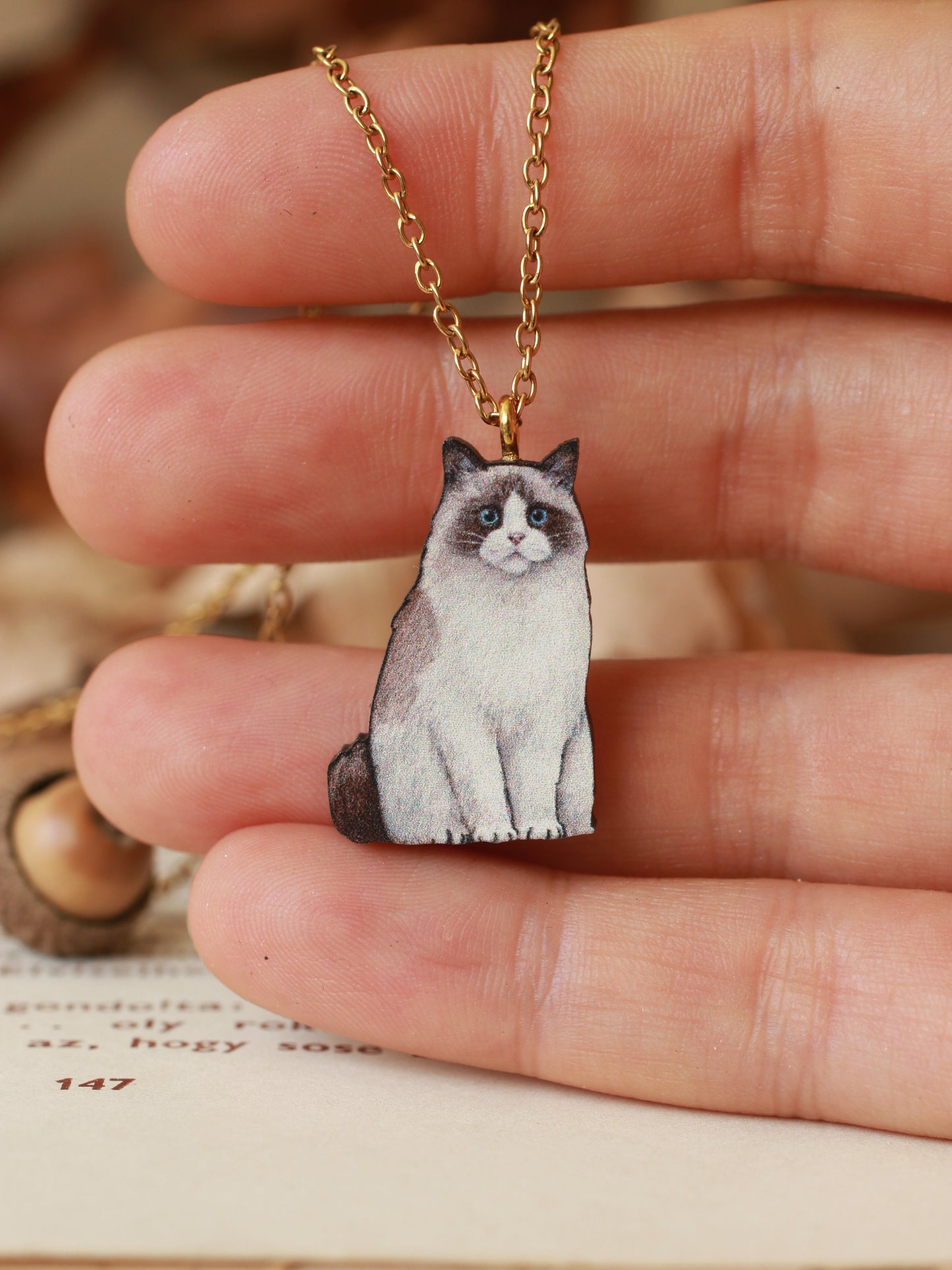 Ragdoll cat necklace