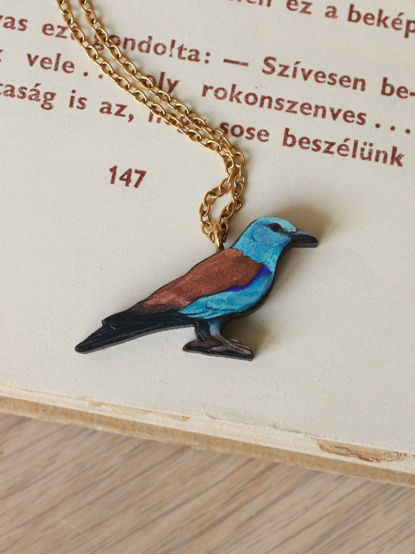 European roller necklace - wooden bird pendant