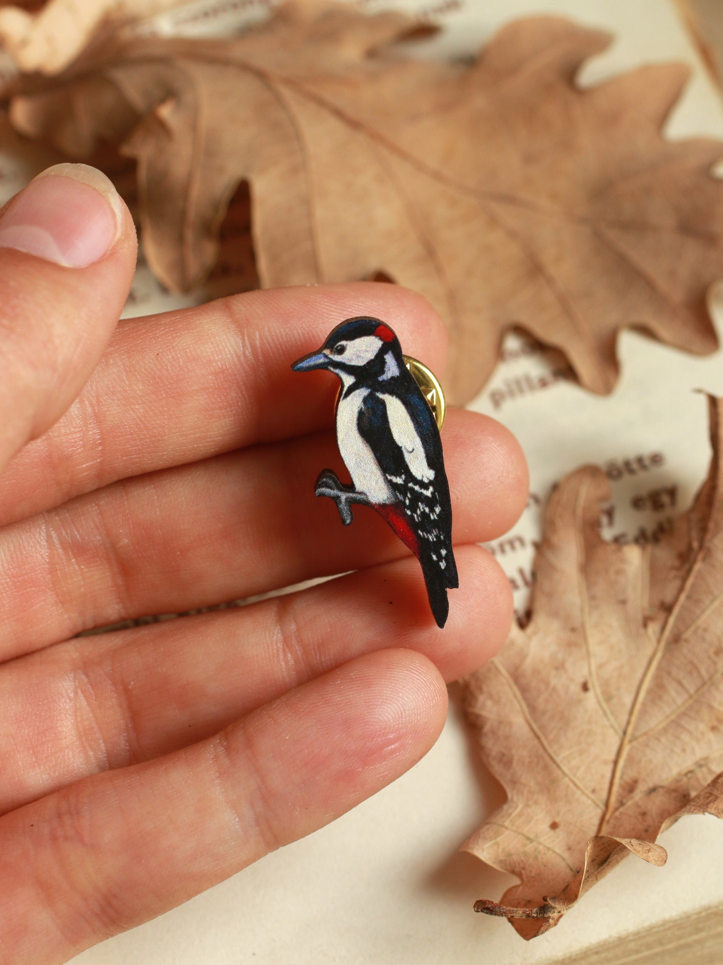 Woodpecker pin - wooden bird booch