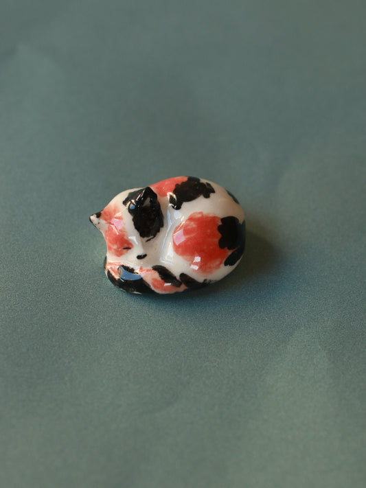 Calico Cat figurine