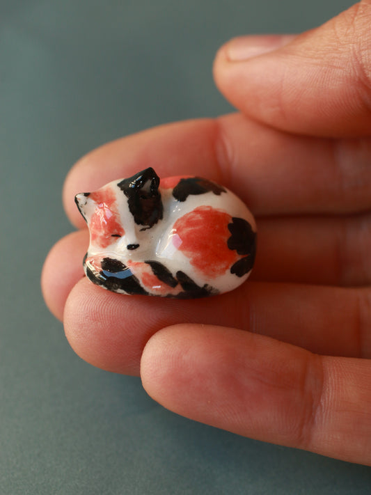 Calico Cat figurine