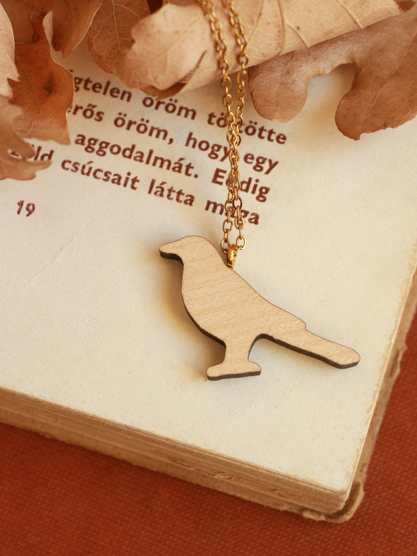 Magpie necklace - wooden bird pendant